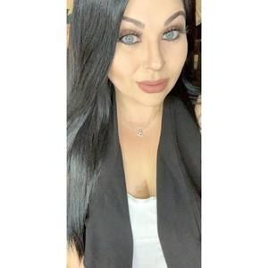 Meet your Posher, Brittnee